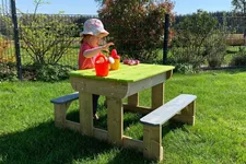 Garten Holz-Tisch für Kinder mit Bänken 1 Stück