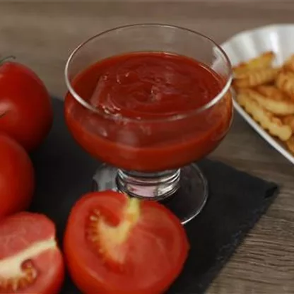 Leckerer Ketchup mit Äpfeln