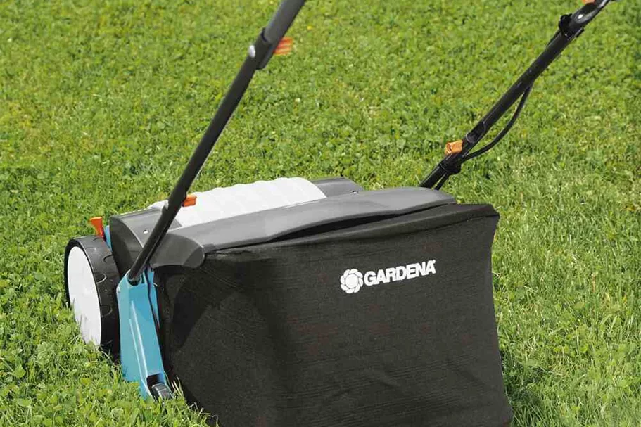 Gardena Elektro-Vertikutierer EVC 1000 512869